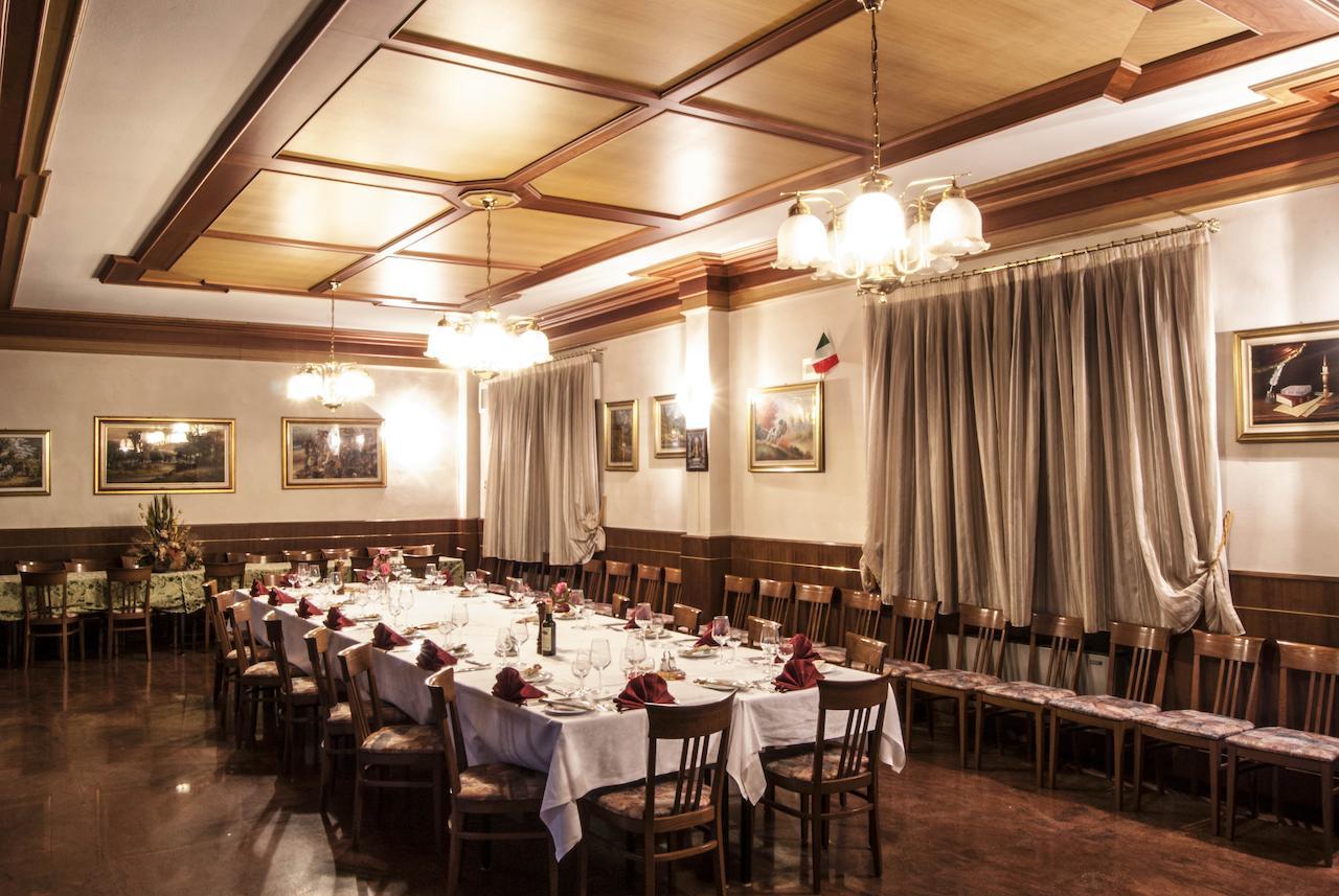 Ristorante Albergo Da Giovanni Carvico Exterior photo